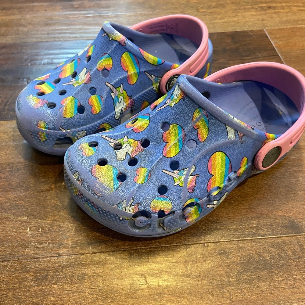 CROCS Blue and Pink Water Shoes with Ventilation